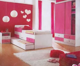 Quarto decorado meninas