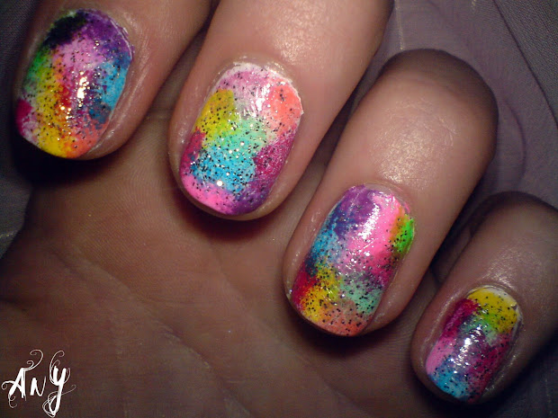rainbow circus nail design