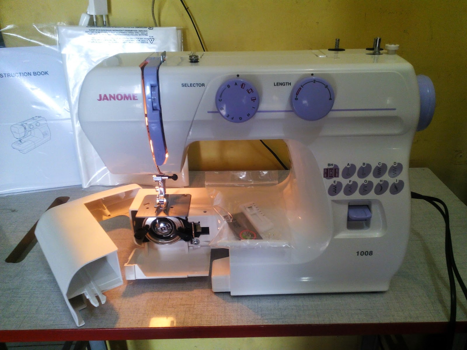 mesin jahit portable janome 1008 mesin jahit portable janome 1008