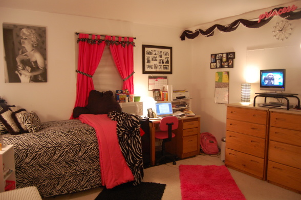 Decorating Ideas > Robin Flies South Dorm Rooms 101 ~ 211154_Dorm Room Girly Ideas Decorating Ideas > Robin Flies South Dorm Rooms 101 ~ 211154_Dorm Room Girly Ideas