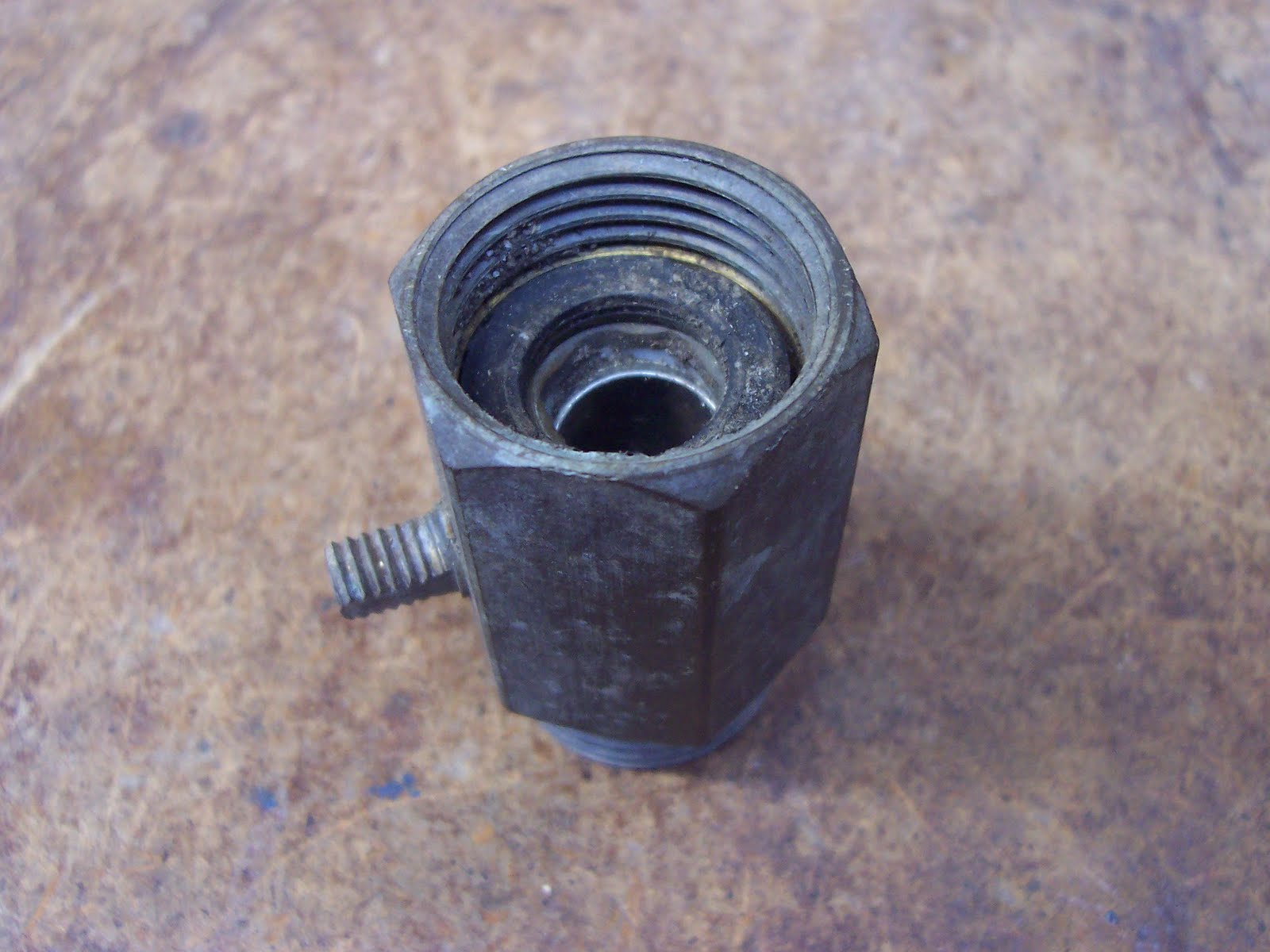 Rouge River Workshop: A Garden Hose Ball Valve