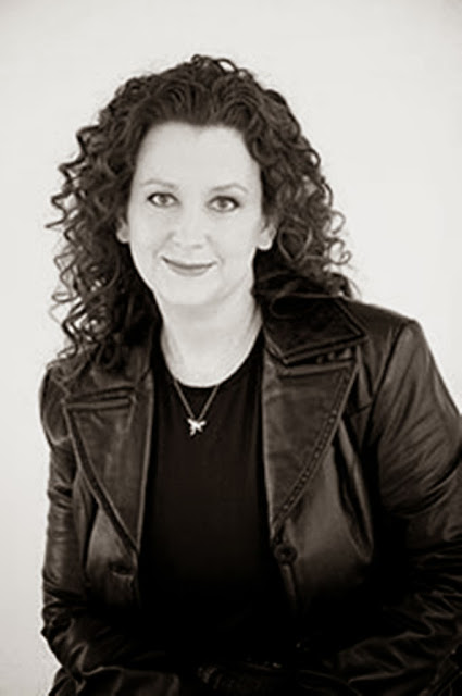 Laurell K. Hamilton