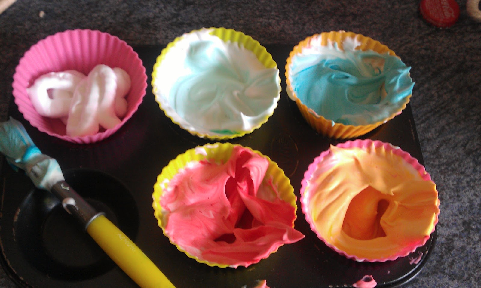 Shaving foam paints bath time fun Emmy's Mummy