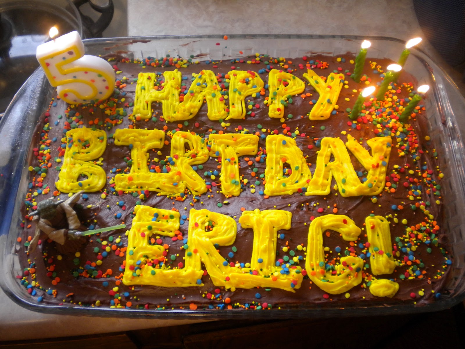 [Image: Eric+b-day+cake.JPG]