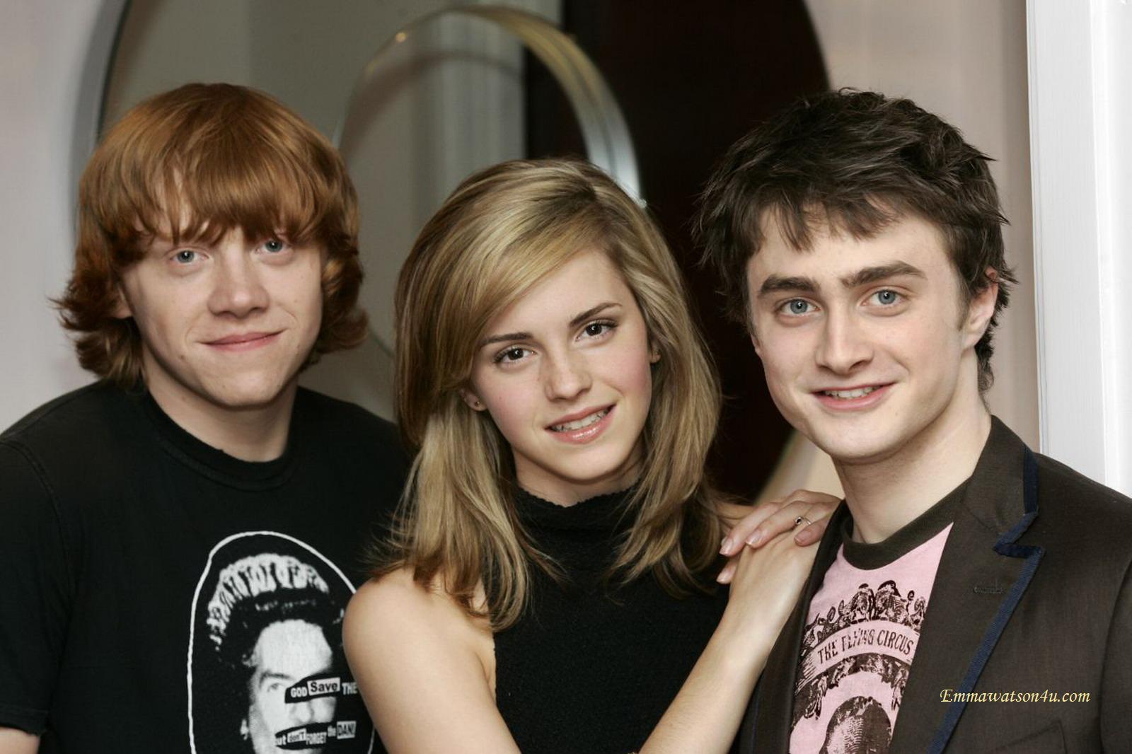 Emma Watson Wallpapers Emma Watson Wallpapers