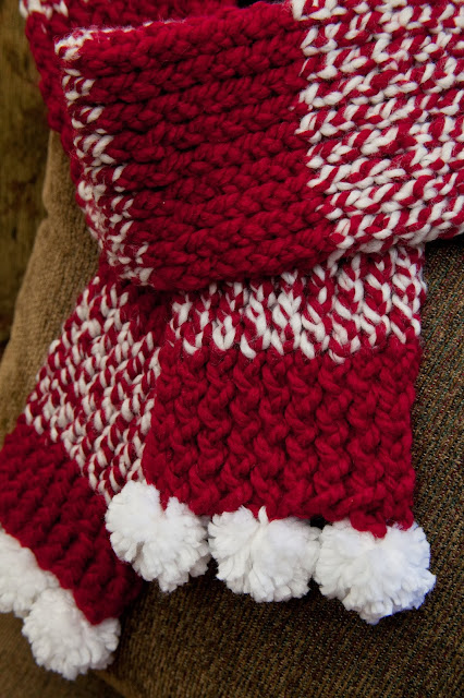 Loom Knitting by This Moment is Good!: LOOM KNIT HOLIDAY SCARF