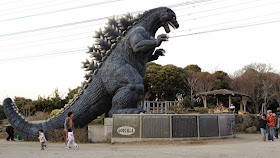 tobogán de Godzilla en Yokosuka