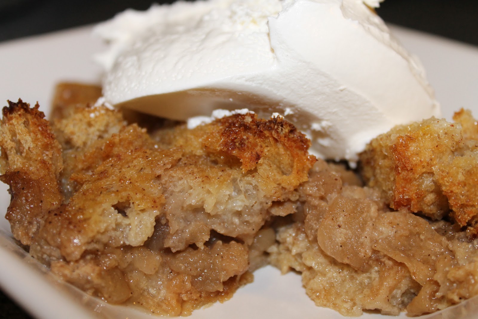 What's To Eat? Apple Bread Pudding (with Hearth Cooked Applesauce)