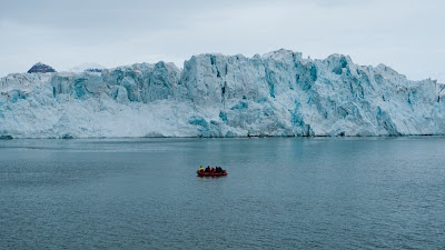 Glaciar de hielo azul