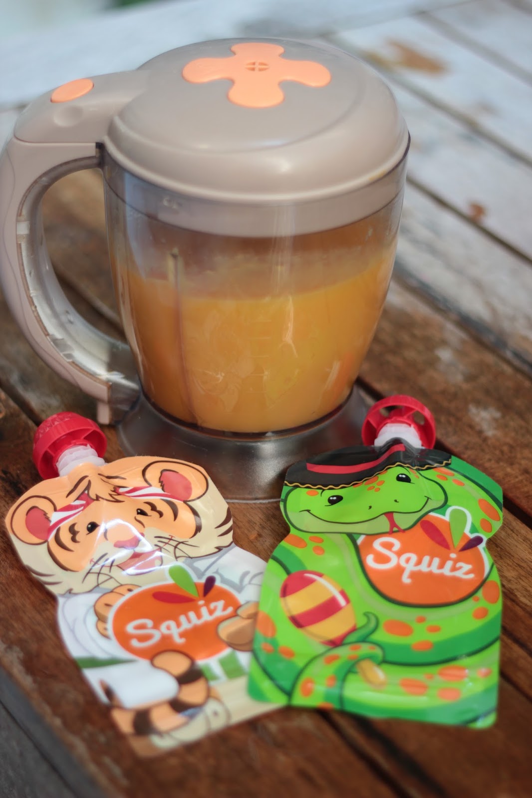 Compote de pommes vitaminée ACE pour bébé dès 4 mois CAMELIE