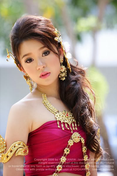 ทรงผมเจ้าสาวชุดไทย ทรงผมเจ้าสาวชุดไทย