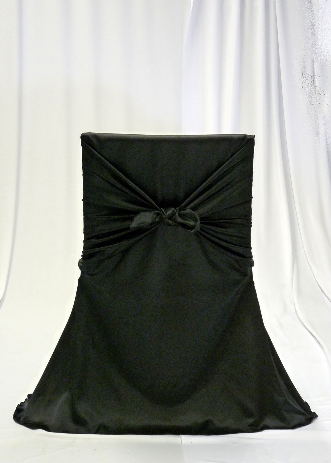 RENT CHAIR COVERS TORONTO. CHAIR COVER RENTALS.