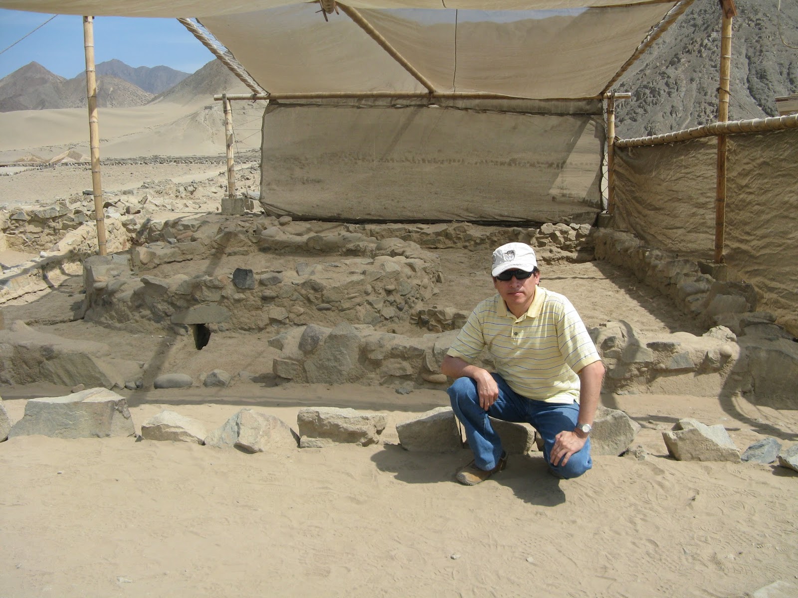 Recuerdos de mis viajes: CARAL: 5,000 AÑOS DE ANTIGUEDAD Y ALGO MAS.