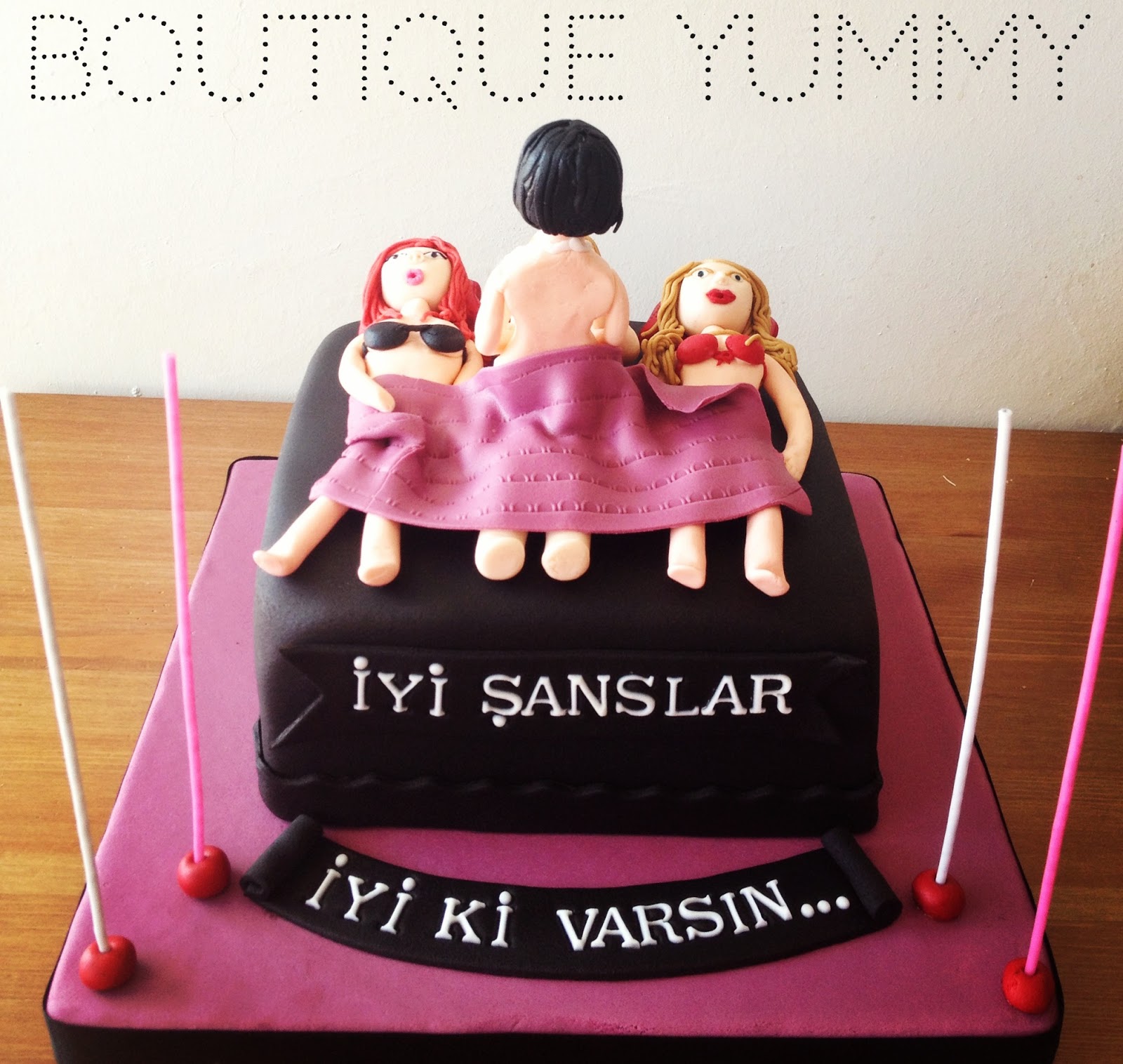 Boutique Yummy Butik Pasta &amp; Cupcake &amp; Kurabiye Tasarımı / İZMİR +18