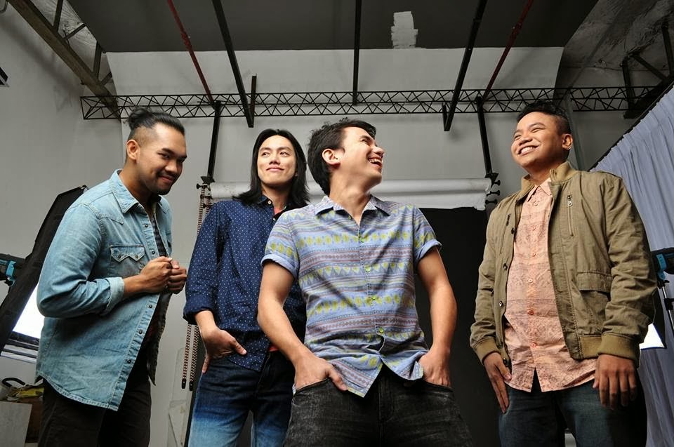 By, Hits, Latest OPM Songs, Lyrics, MP3, Music Video, OPM, OPM Song, Original Pinoy Music, Anting-anting lyrics, Anting-anting video, Anting-anting, Top 10 OPM, Top10, Sponge Cola,Gloc-9,Denise Barbacena