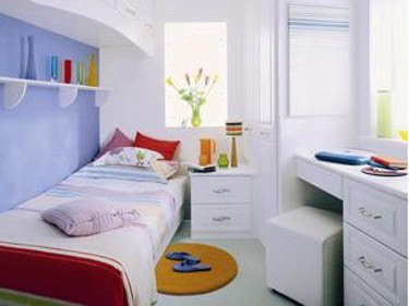 CÓMO GANAR ESPACIO EN UN DORMITORIO PEQUEÑO | DORMITORIOS CON ESTILO