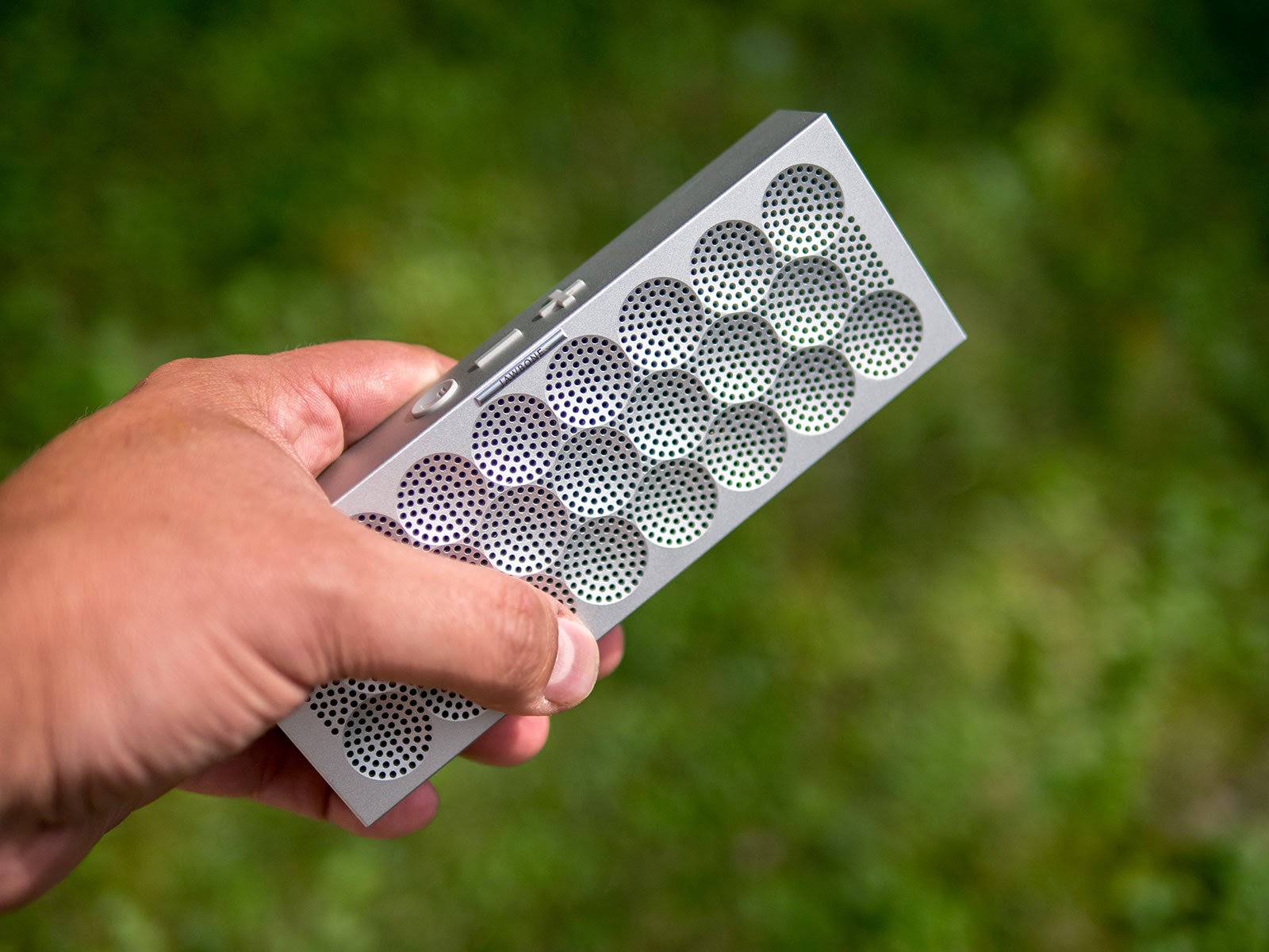 jawbone mini speaker