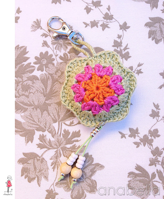 Crochet key chain and smart phone case