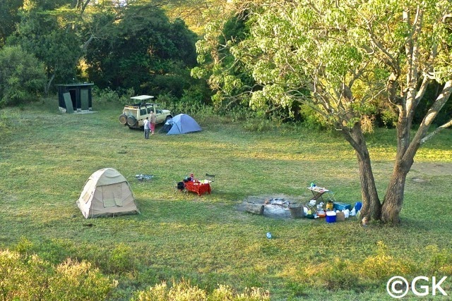 Camp am Makalia Wasserfall