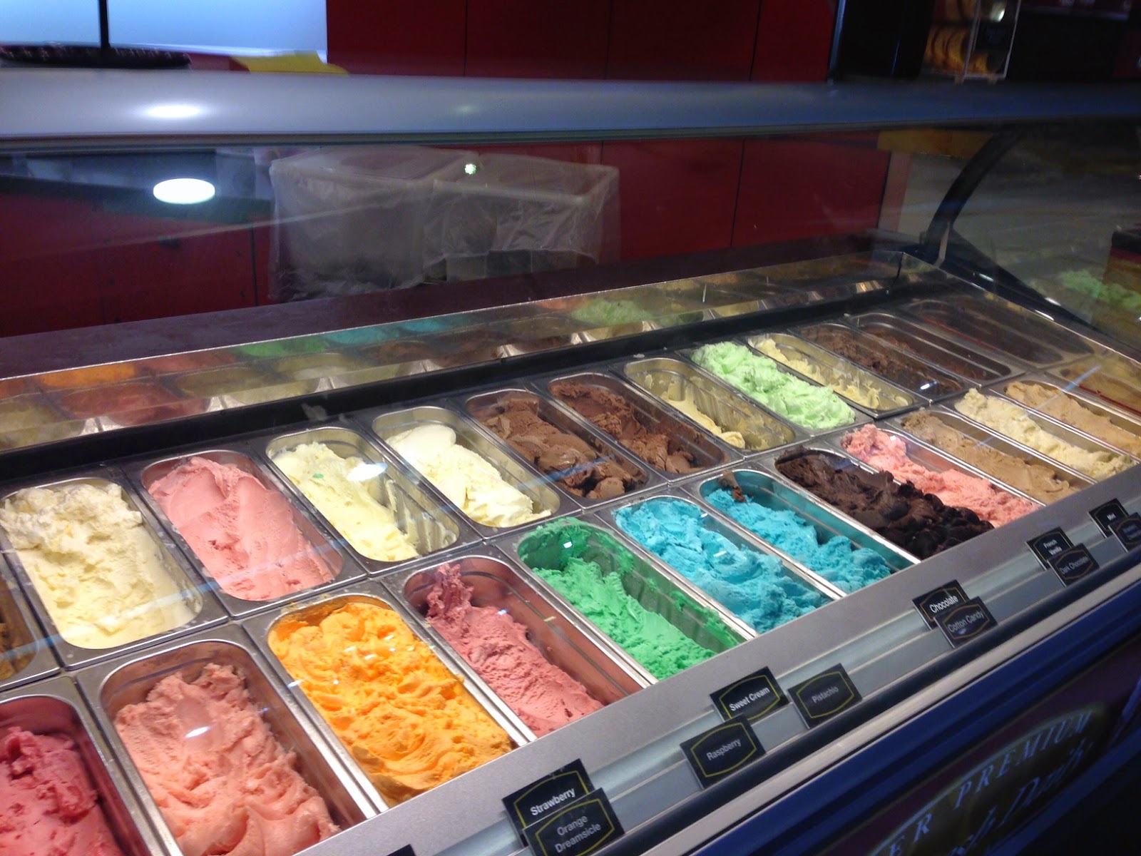 Ice Cream is Loads More Fun with Cold Stone Creamery Chef Jay's Kitchen