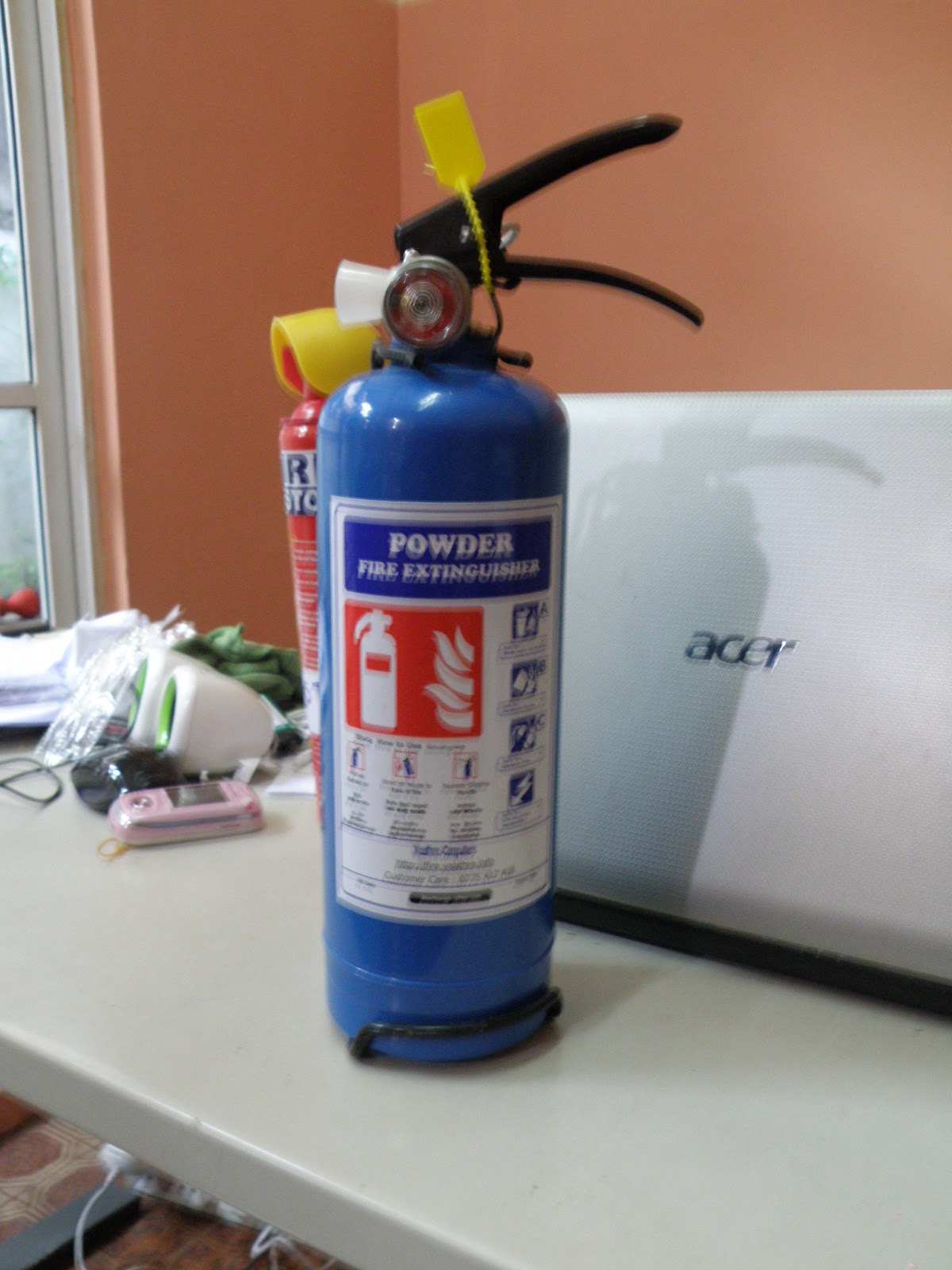 Yaathra Computers Home Car Fire Extinguisher. Fire Stop