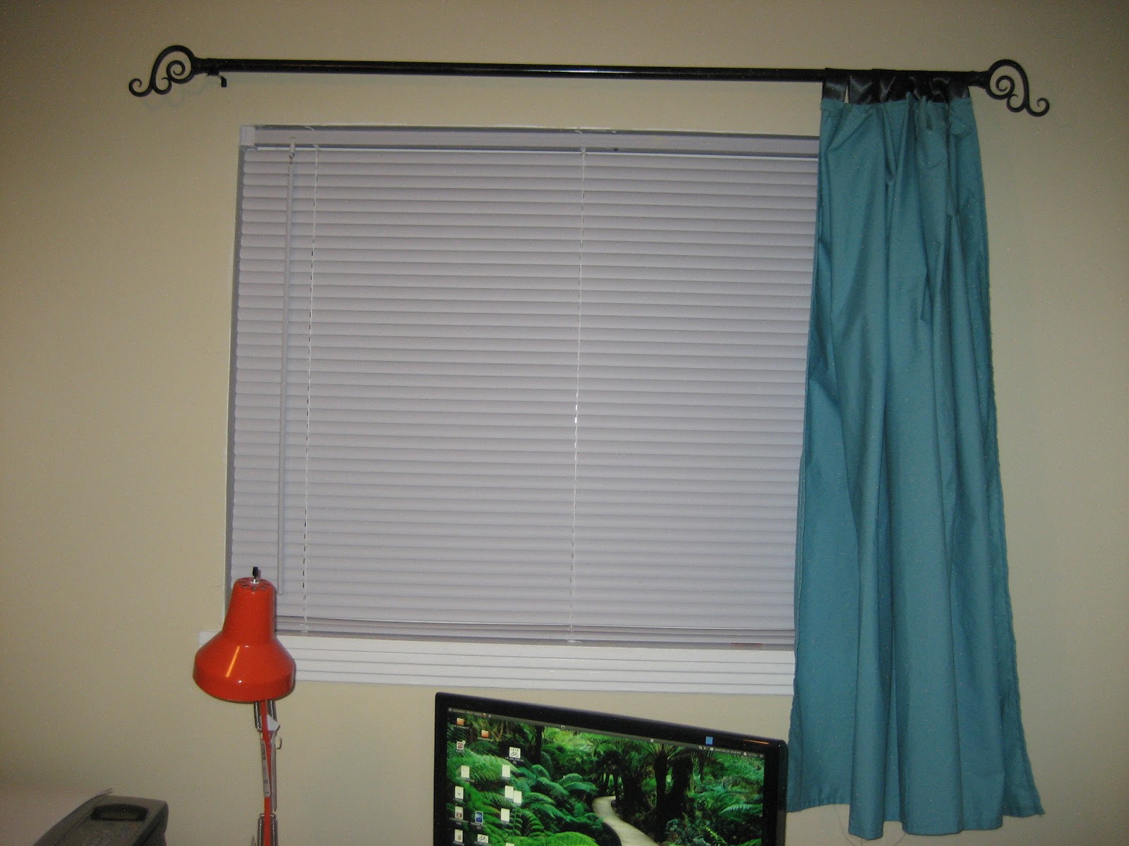 Carolyn Keene Simple curtains from twin flat bed sheet