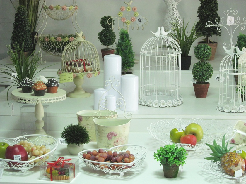 Pembe Yastik Ev Dekorasyonu Blogu Ve Dekorasyon Onerileri Alisveris Rotasi Euro Flora