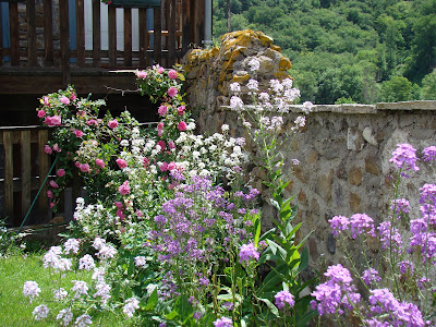 jardin fleuri et potager aubeyrat blesle auvergne