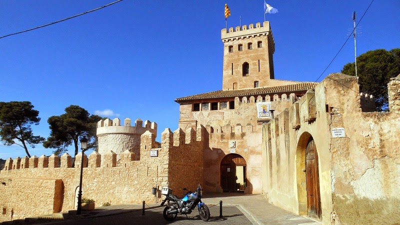 CASTILLO DE BENISANO