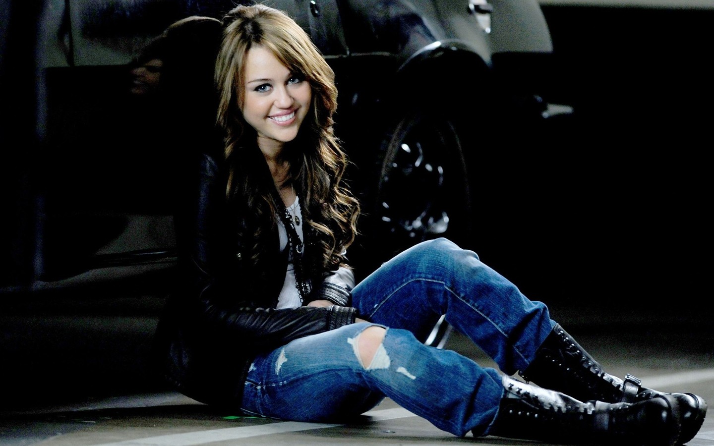 Miley Cyrus News, Pictures, and Videos | E! Online