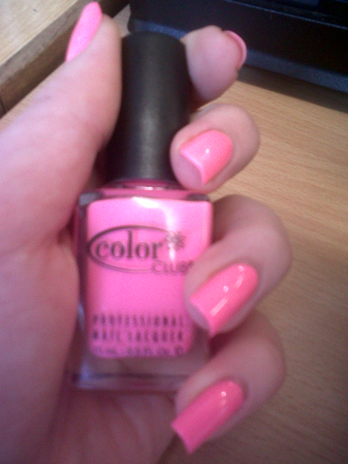 Filing+nails+in+public