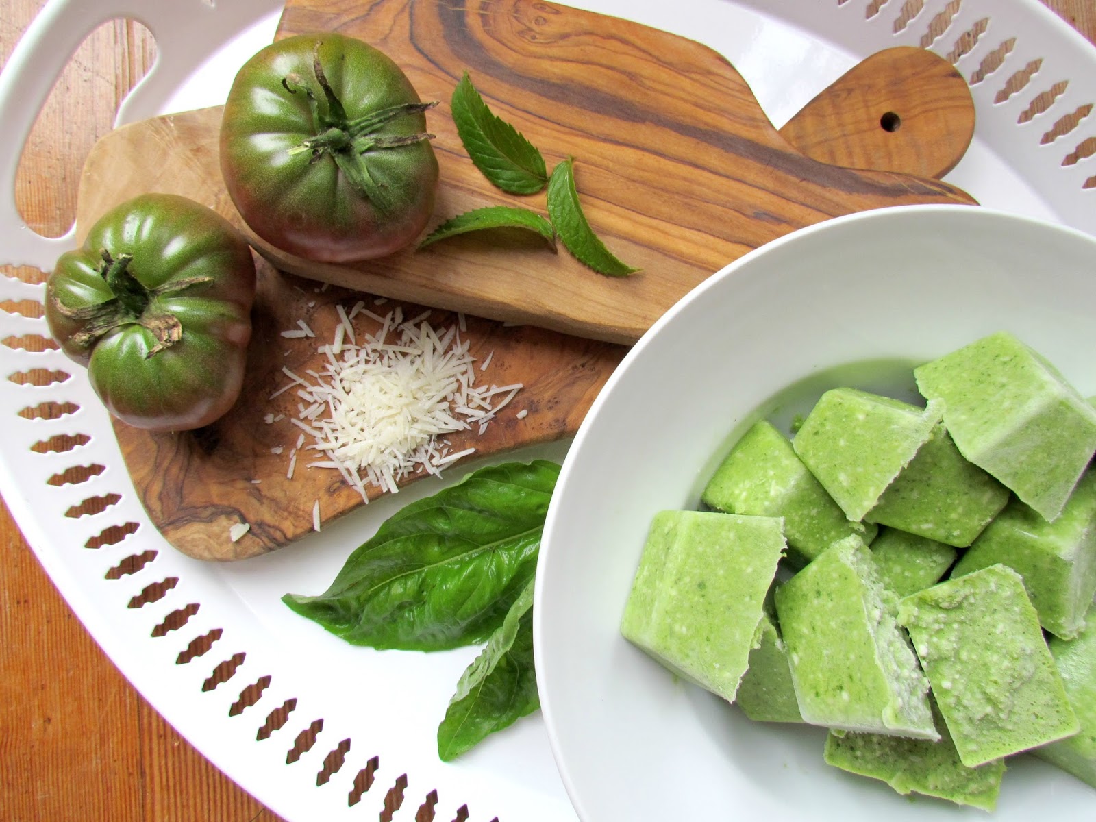 Trisha Brink Design Green Tomato Pesto My Hubby's Specialty