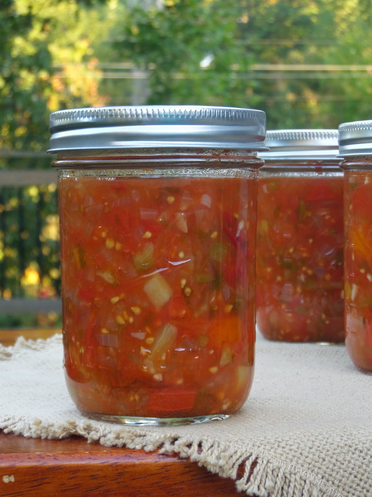 Becki Melvie How to Preserve Salsa {Summer in a Jar} + Canning Tips