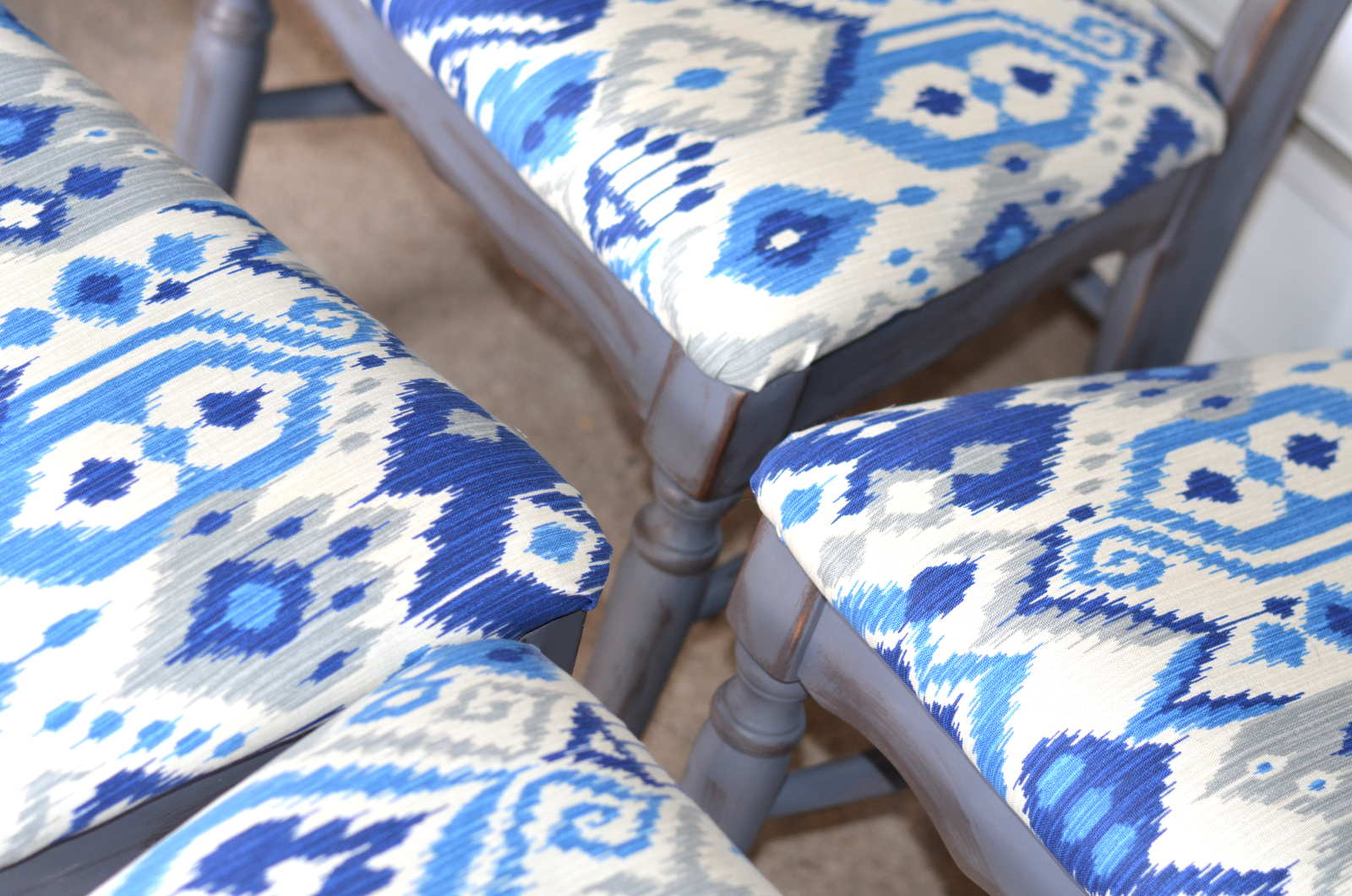 The Curious Critter Distressed Chairs DIY