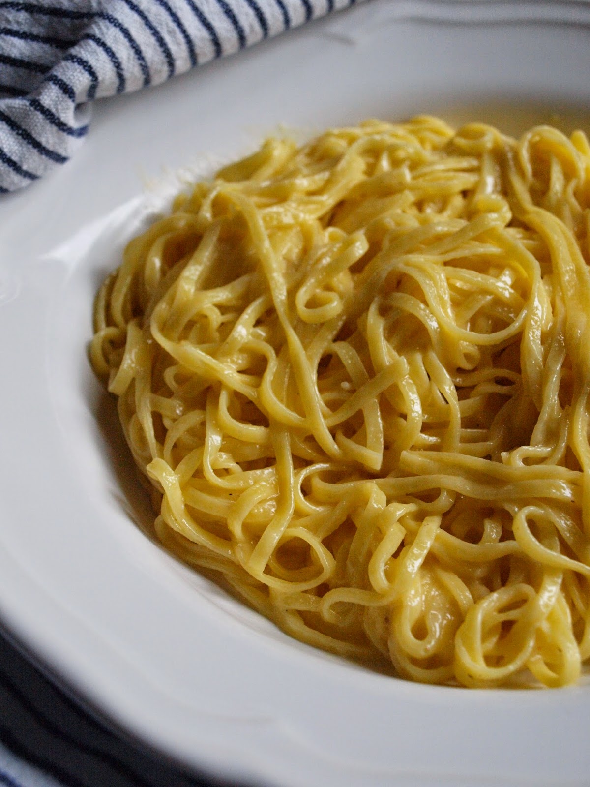 Linguine With White Truffle Oil da Sapori & Colori su Akkiapparicette