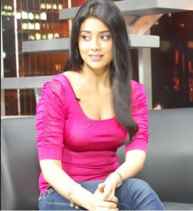 Shriya_Saran_Telugu-Hot_Actress