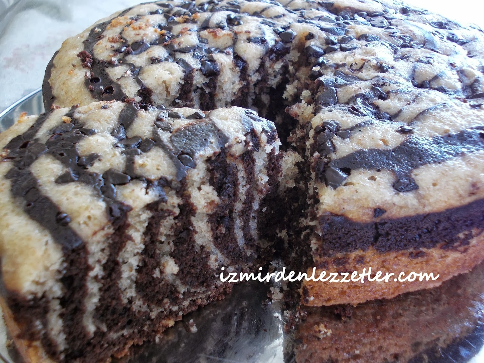 Tencerede Tam Buğday Unu ile Zebra Kek İzmirdenlezzetler