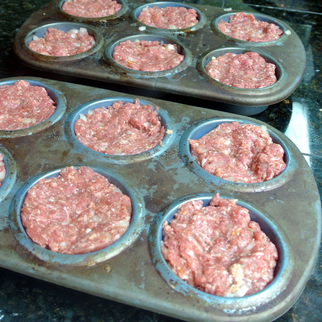 Mom, What's For Dinner? Meatloaf Cupcakes