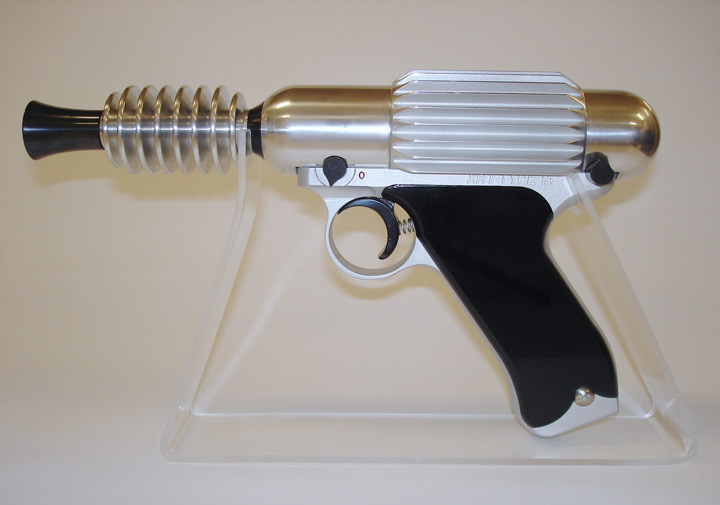 Model Ray Gun
