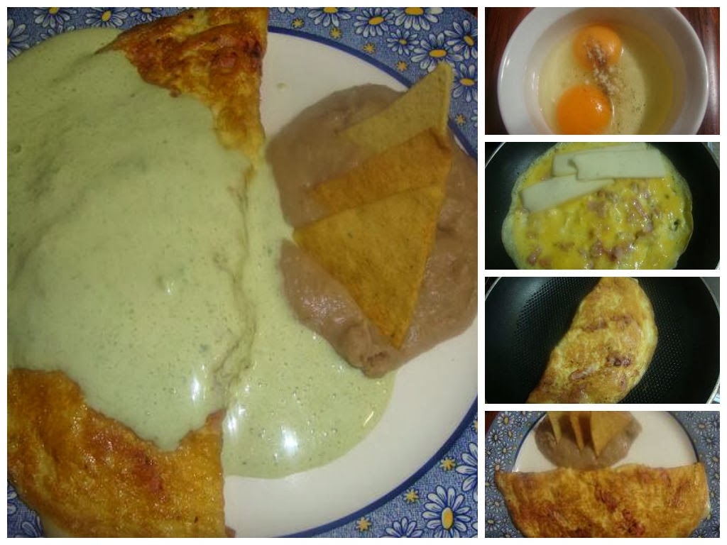 Omelette Con Salsa De Chile Poblano Y Jamón
