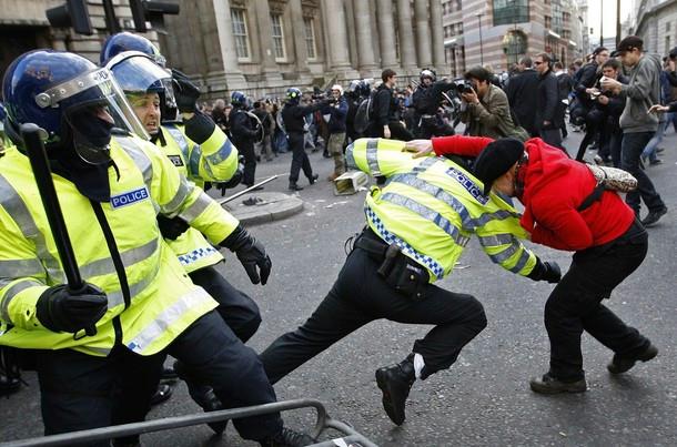 london-riots.jpg