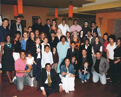 familyreunion09.jpg