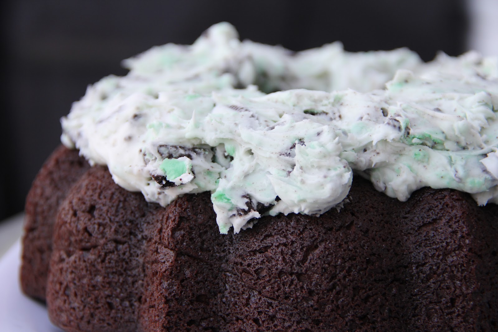 Mint Chocolate Oreo Bundt Cake Recipe Mix and Match Mama