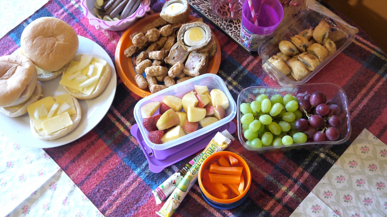 rainy day picnic Don't let rain dampen your boston travel adventure boston activities for rainy days give you plenty of fun indoor things to do while keeping dry. rainy day picnic Don't let rain dampen your boston travel adventure boston activities for rainy days give you plenty of fun indoor things to do while keeping dry.