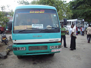 Start of bus backpacker travel in Sri Lanka.(Sunday  21-10-2012)