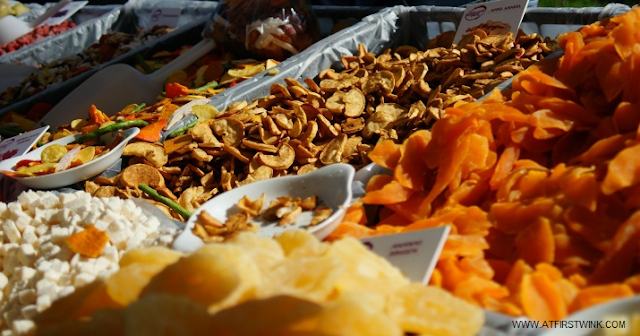 dried vegetables and fruit