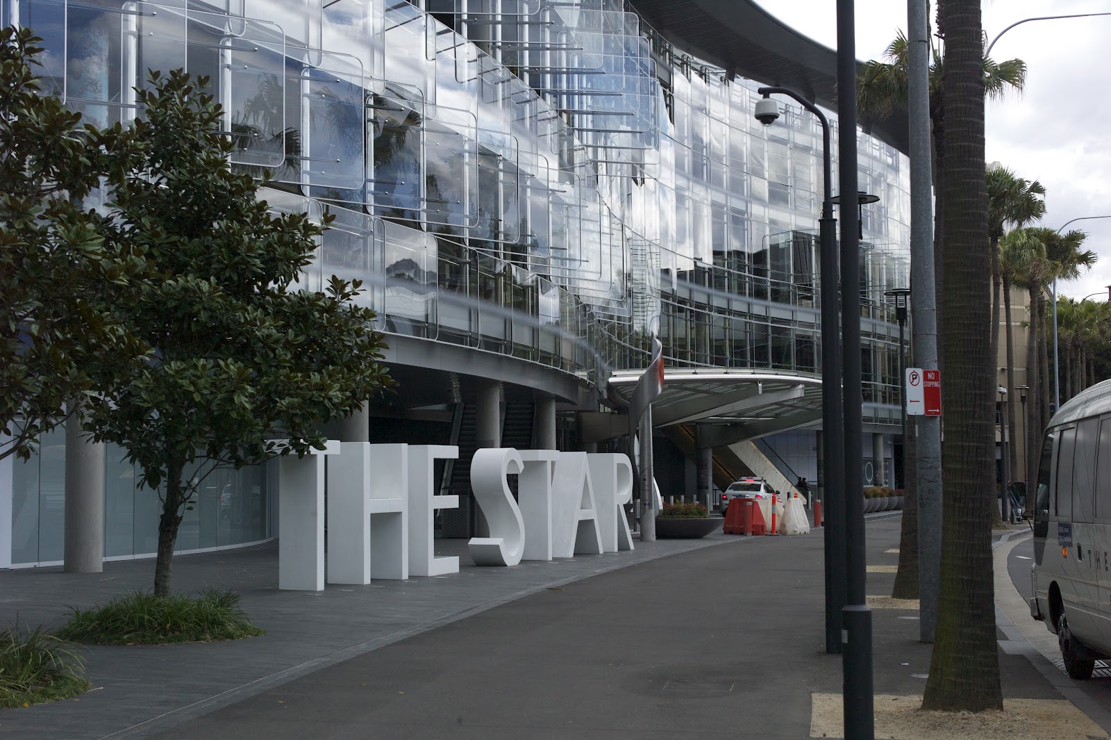Star casino sydney food