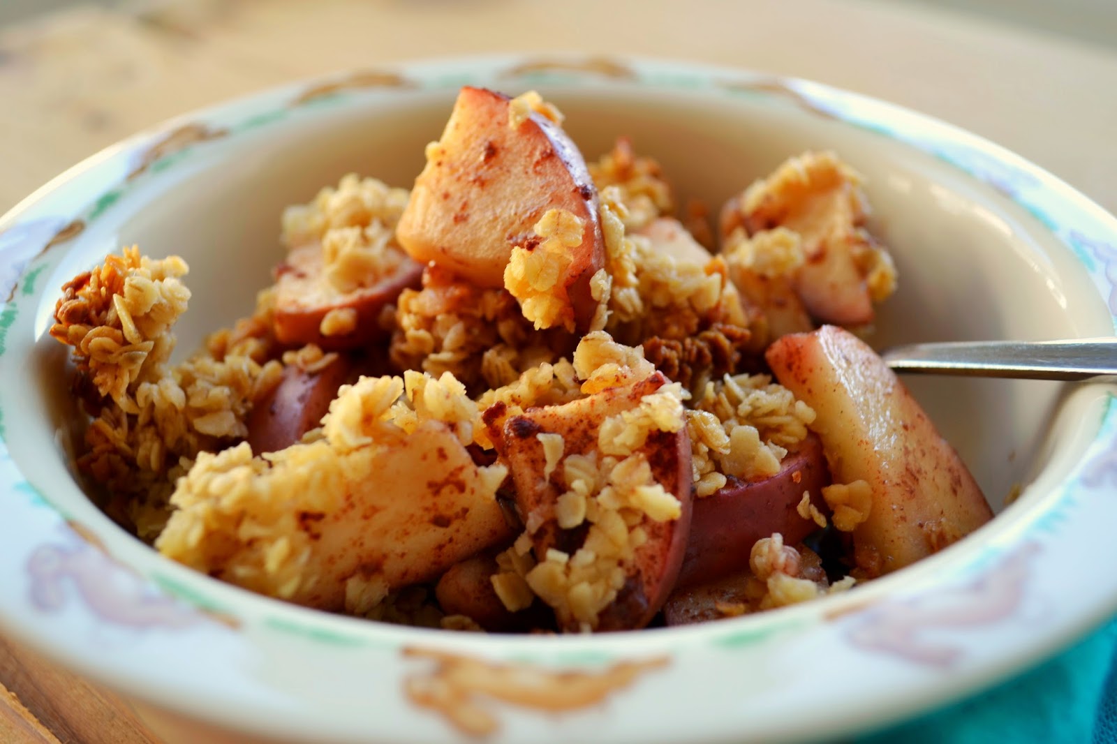 Honey Oat Apple Crumble