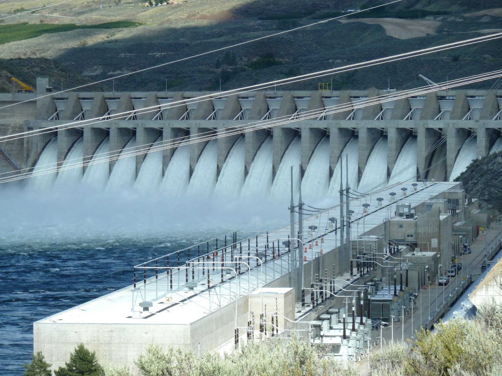 seniors walking across america POST 657 06/13/12 GRAND COULEE
