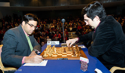 The much awaited Viswanathan Anand-Magnus Carlsen clash in London Chess  Classic round three ends in